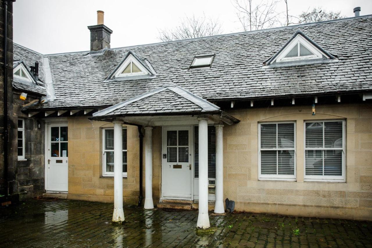 Tower Square House Villa Alloa Bagian luar foto