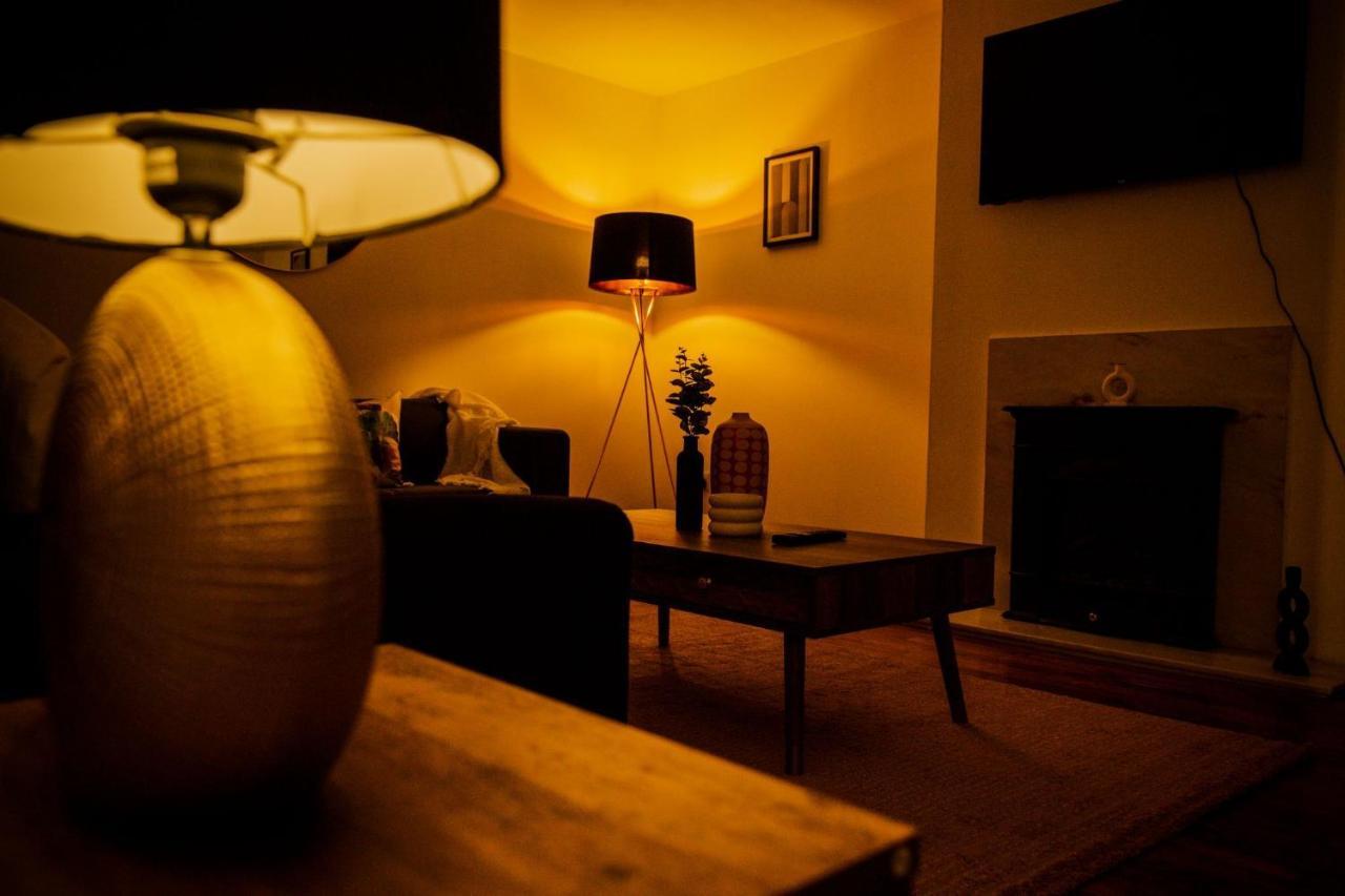 Tower Square House Villa Alloa Bagian luar foto