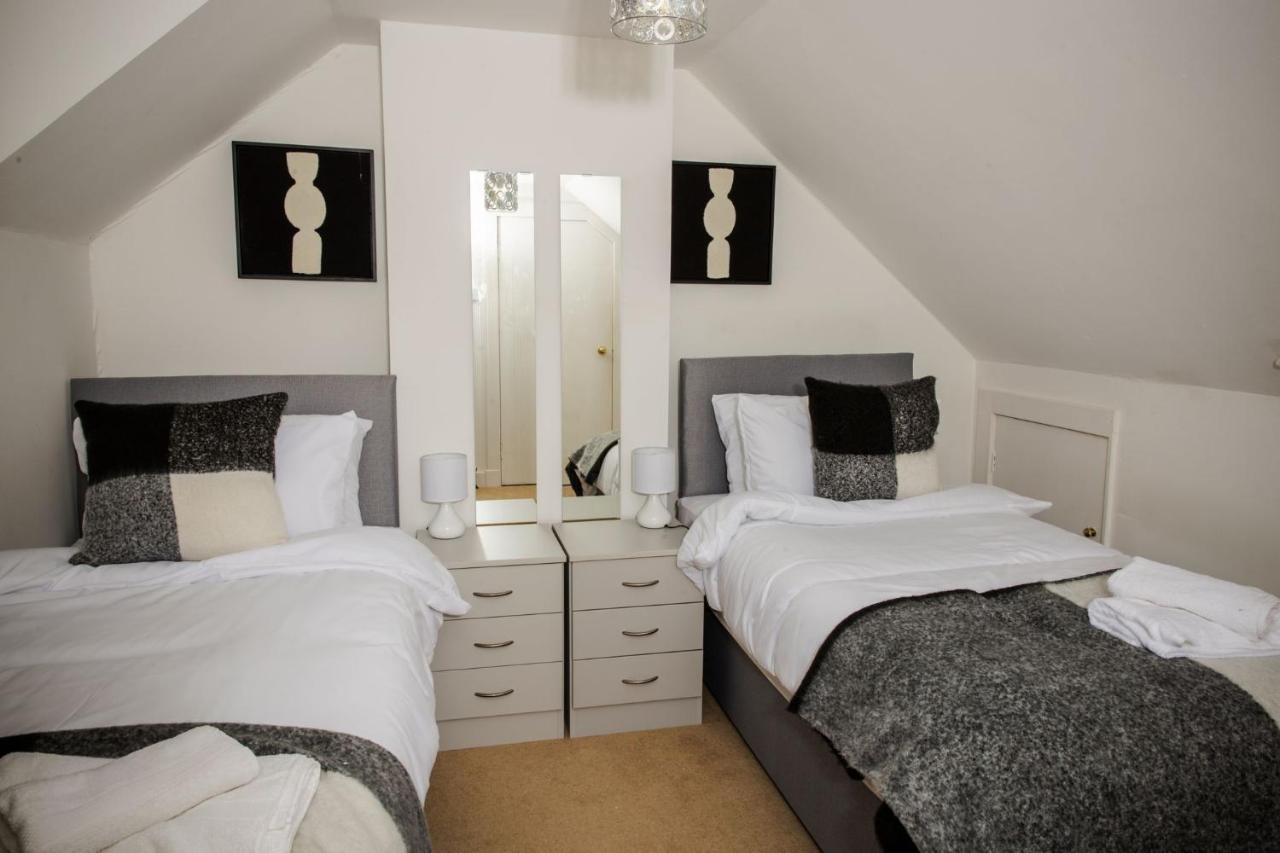 Tower Square House Villa Alloa Bagian luar foto