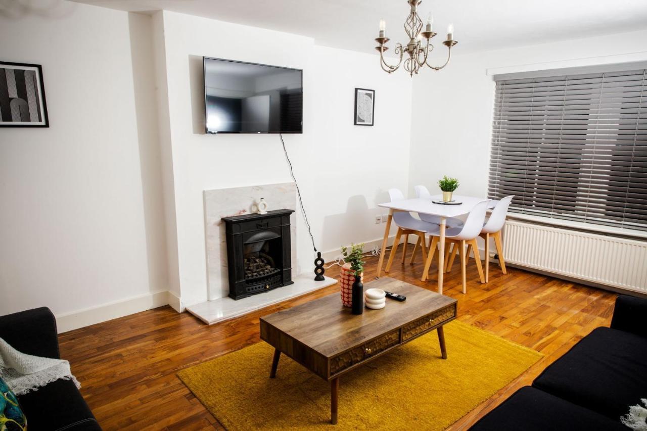 Tower Square House Villa Alloa Bagian luar foto